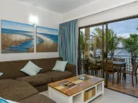 San Martinho Beach Club Отели в г. 