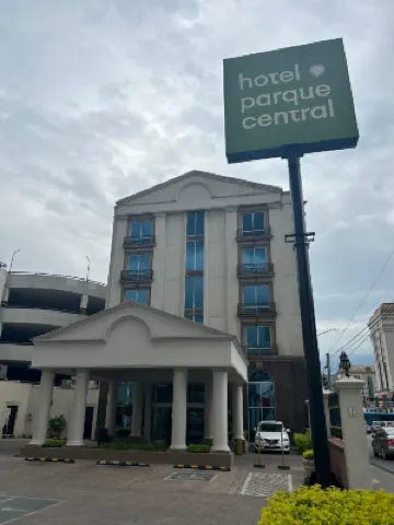 Hotel Parque Central