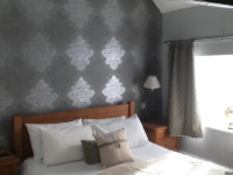 The Haymaker Inn Hotels in Chard