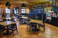 Hotel Picaro Stok - breakfast
