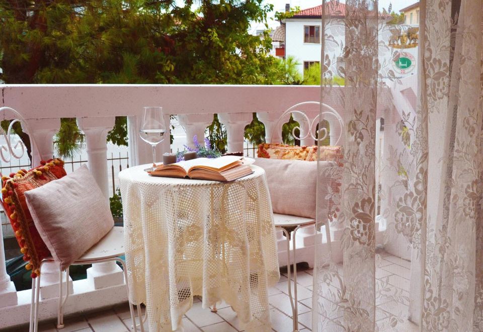 5. 베니스 리옹 레..