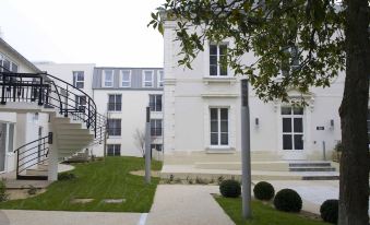 Aparthotel Adagio Access Nantes Viarme