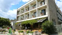 Sole E Monti Hotel a 