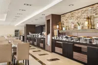 Howard Johnson by Wyndham Dammam - พร้อมอาหารเช้า
