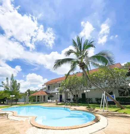 Srikij GardenHome Resort Отели в г. Sa Kaeo