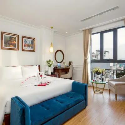 Menora Grand Da Nang Các khách sạn gần Cửa hàng StormX