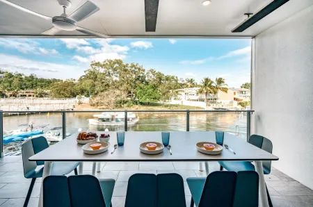 Jacaranda Noosa Отели рядом с достопримечательностью «Hastings Street»