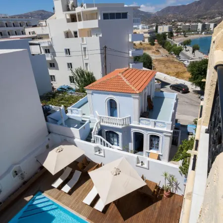 Atlantis Hotel