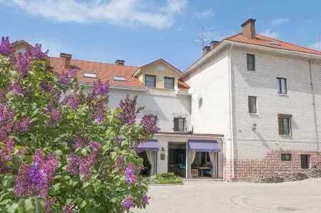 Бизнес Отель Отели рядом с достопримечательностью «Сияние»