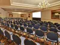 Four Points by Sheraton St. Catharines Niagara Suites Hotels in Thorold