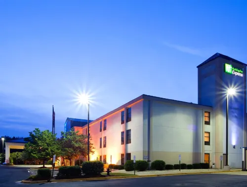 Holiday Inn Express 曉峰（DURHAM區）