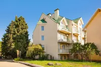 Grand Crystal Group Hotel Hotels in Khostinskiy