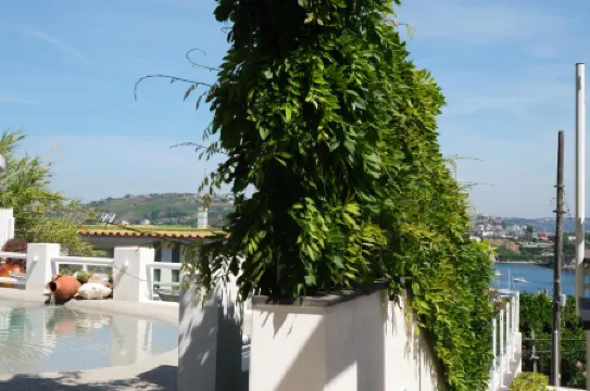 Pharus Miseni Suites and Rooms