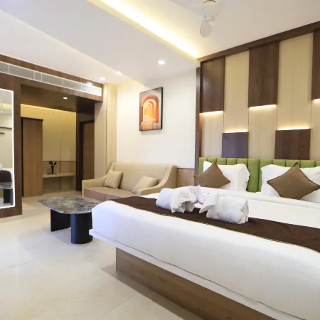 Kings Bury Inn Отели в г. Танджавур