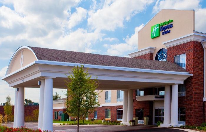 Holiday Inn Express & Suites IRONTON by IHG