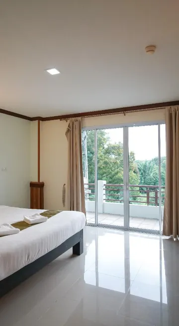 ห้องสแตนดาร์ด เตียงใหญ่ 1 เตียง