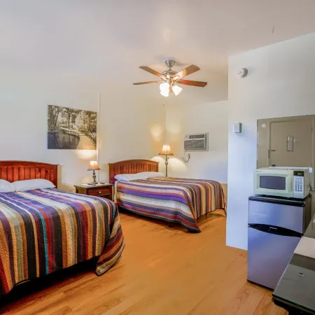 Cadiz Motel by OYO on route 250 Hotels in Harrison County