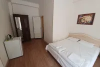 Zarechniy Hotel