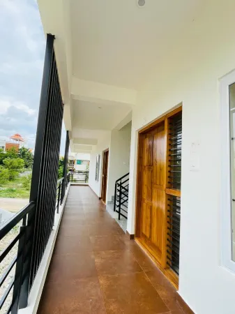 Nest service Apartment Отели рядом с достопримечательностью «Dufferin Clock Tower»