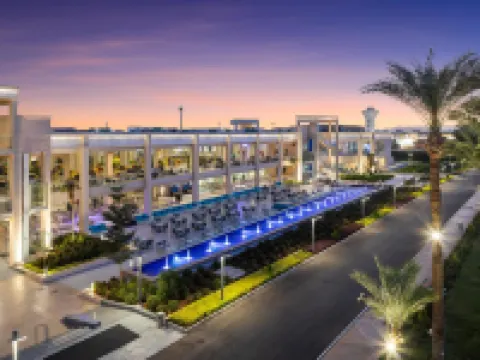 皮克阿爾巴特羅斯水藍沙姆沙伊赫酒店 鄰近Old Market的酒店