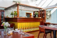 Hotel Golden Eagle - bar