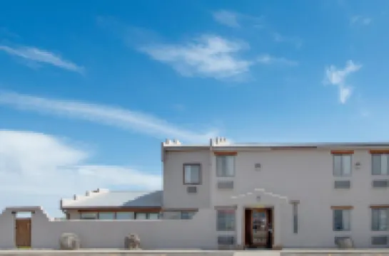 ซุปเปอร์ 8 บายวินด์แฮม ทาออส