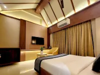 The Falcon Inn Hotels near Byculla