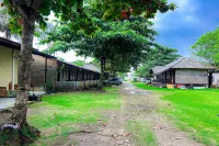 RedDoorz at Pondok Alief near Pantai Ujung Genteng 3 - 2-Star