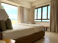By the Sea Suites - Sdb Host - Kitchens