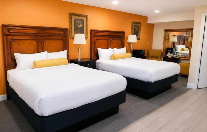 Howard Johnson by Wyndham Ridgecrest, CA