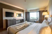 The Grand Riverside Hotel - Flughafentransfer