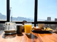 Lobo Hostel la Paz - sarapan