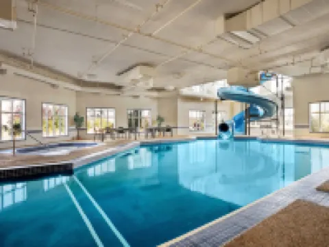 斯特拉斯莫爾戴斯套房酒店 斯特拉斯莫爾酒店