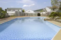 Howard Johnson by Wyndham Williamstown Hotels in Williamstown