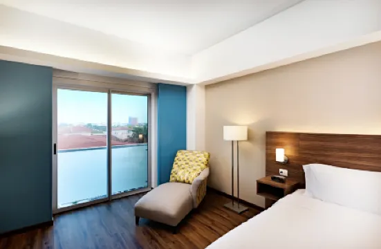 Holiday Inn Express VILLAHERMOSA TABASCO 2000 by IHG