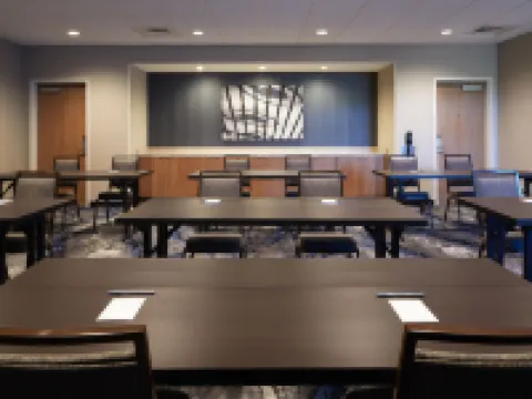 フェアフィールド イン & スイーツ バイ マリオット パームデール ウエスト パームデールのホテル