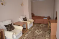 Virsaviya Mini Hotel