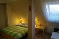 Green Point (Грин Поинт) Отели в г. 