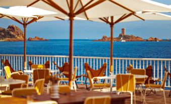 Les Roches Rouges, a Beaumier Hotel