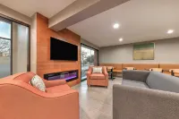 Hawthorn Extended Stay by Wyndham Bedford - Dallas Hoteles en Bedford