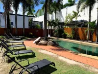 Mumma's Hostel Cairns Hotels near محطة كيرنس المركزية