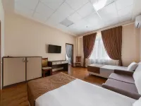 Aviator Hotel エンゲリスのホテル