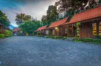 The Omah Borobudur Hotel di Desa Borobudur