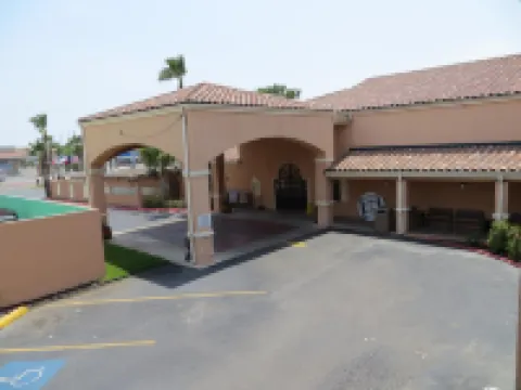 南帕諸島温德姆速8酒店 南帕諸島酒店