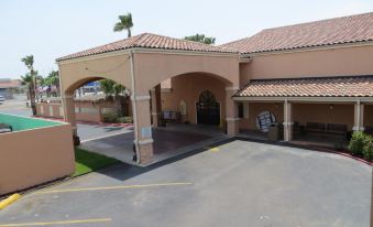 Super 8 by Wyndham South Padre Island