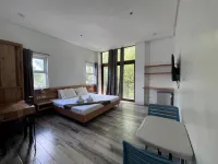 Blue Lagoon Inn & Suites - balcone