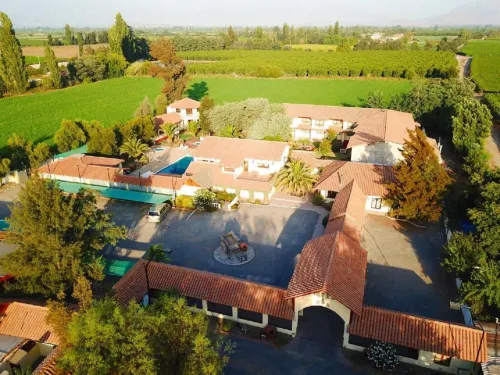 Howard Johnson by Wyndham Rinconada de Los Andes - 4-Star