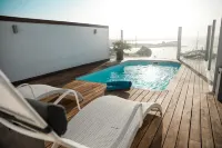 Hotel Feliz - Rooftop Pools