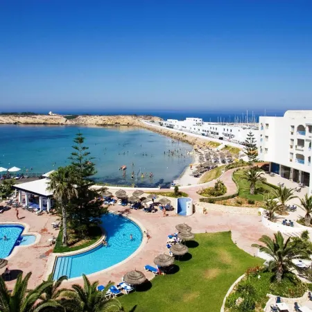 Regency Hotel & Spa