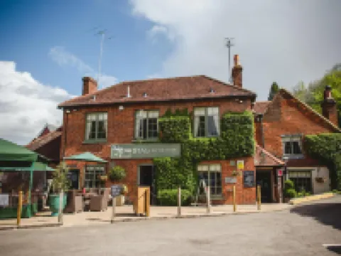The Stag on the River Hotels in Godalming